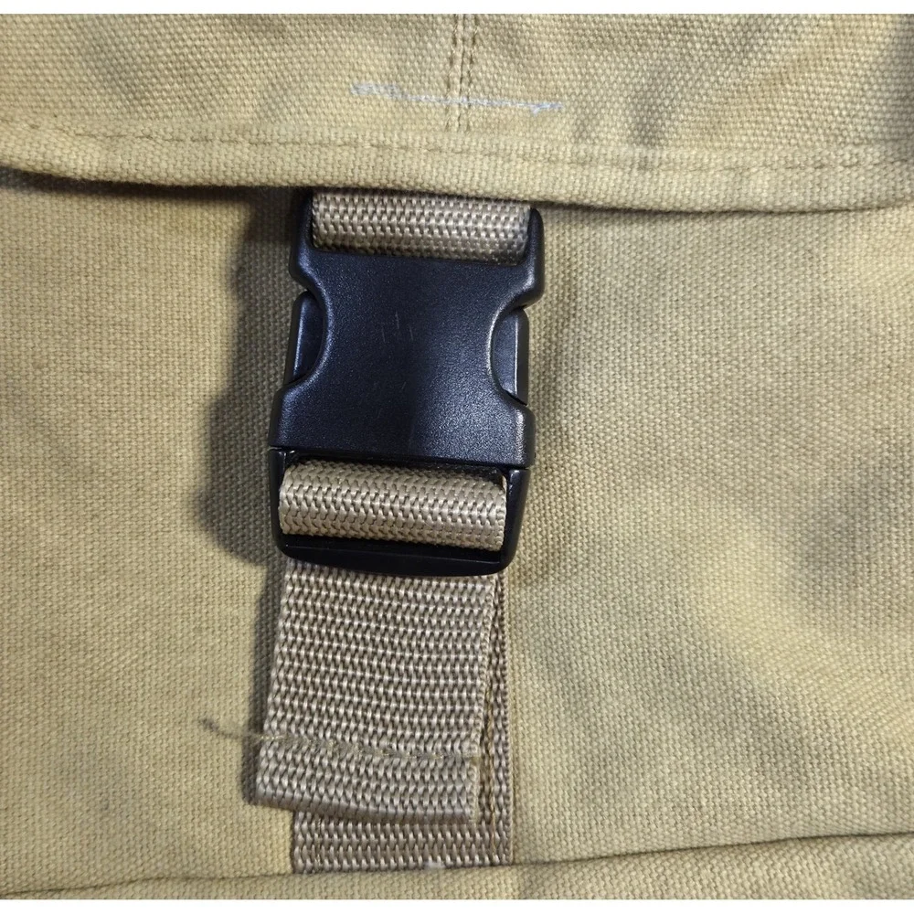 Field & Co‎ Messenger Bag STX Entertainment Wrap Gift 